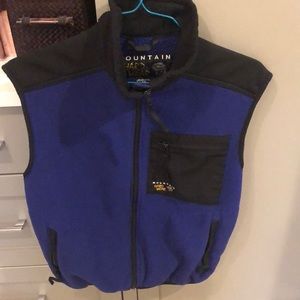 Mountain Hard wear jacket vest